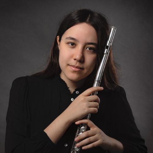 Yumi Camilletti